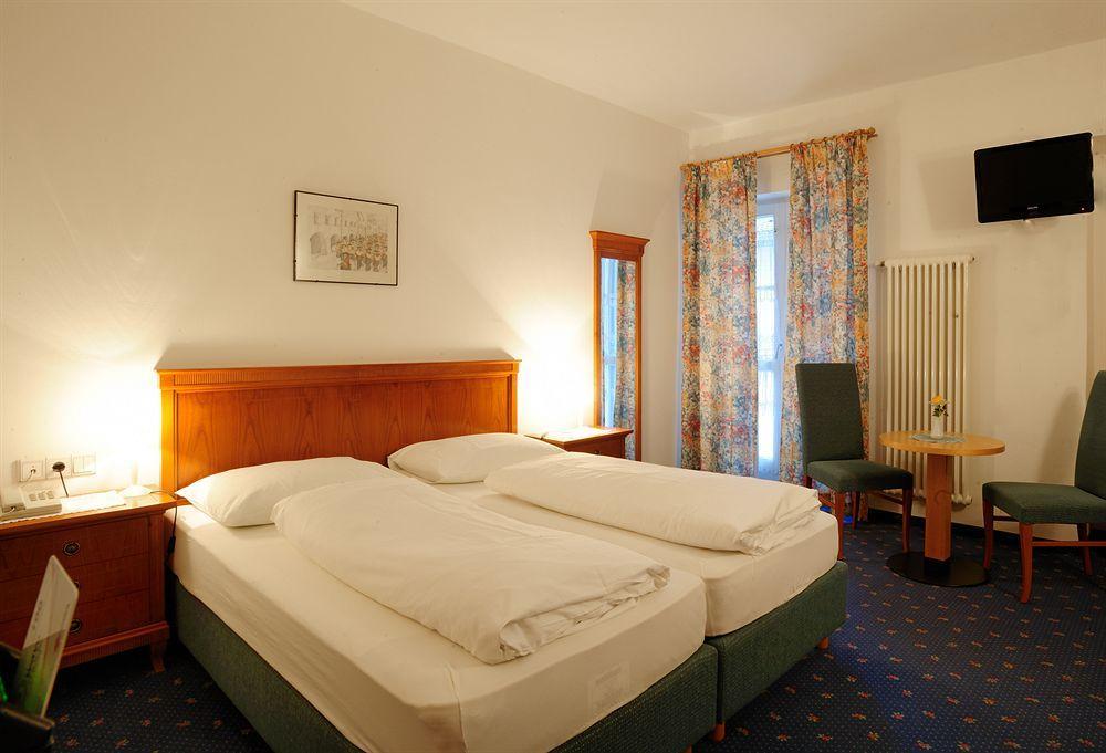 Hotel Teutschhaus 코르티나 술라 스트라다 델 비노 외부 사진