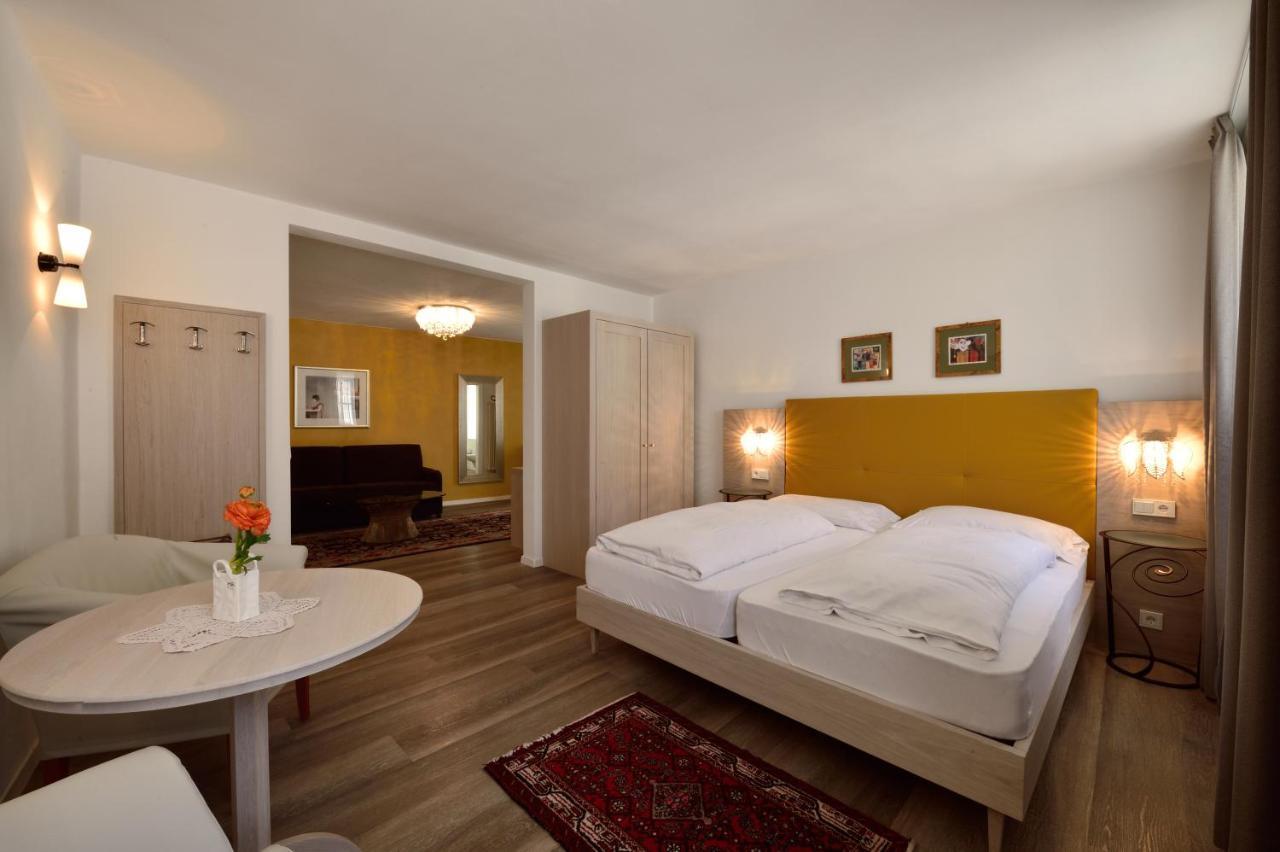 Hotel Teutschhaus 코르티나 술라 스트라다 델 비노 외부 사진